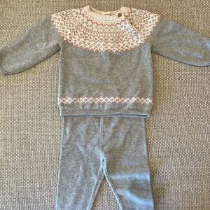H&M Baby sweater outfit. 12M